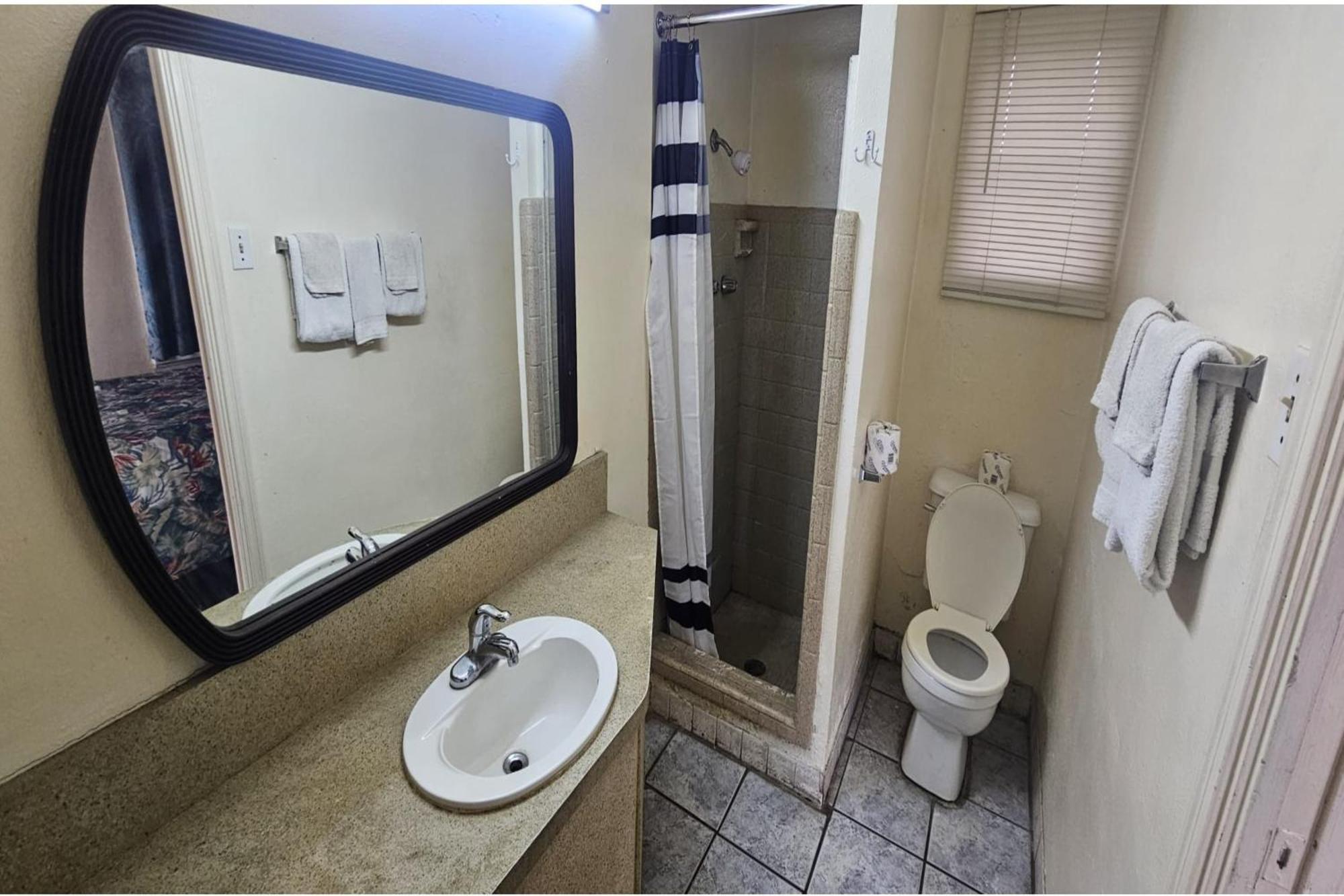 Gulfway Motel By Oyo Near Airport I 37 Корпъс Кристи Екстериор снимка