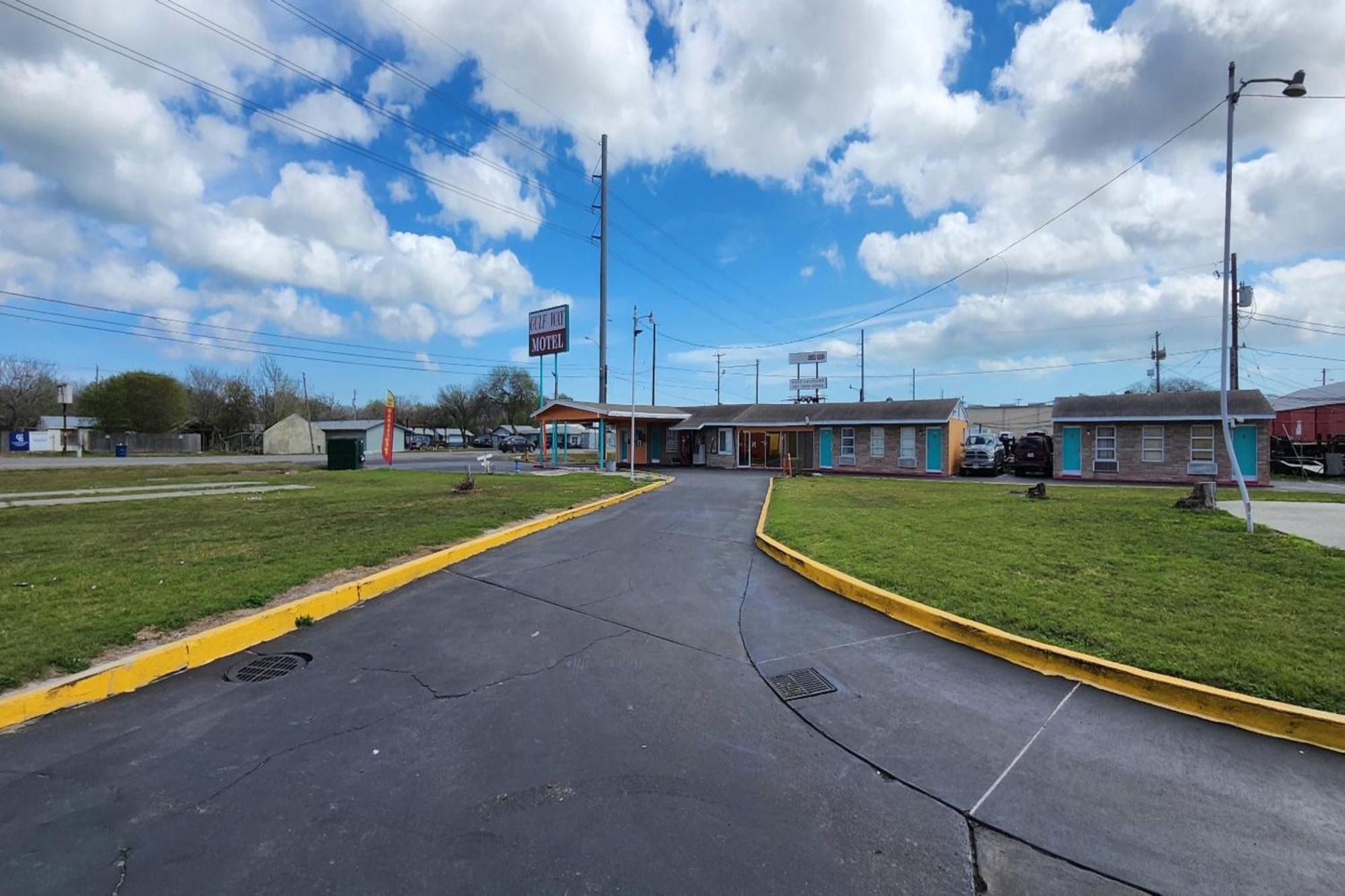 Gulfway Motel By Oyo Near Airport I 37 Корпъс Кристи Екстериор снимка